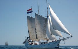 Boot huren Scheveningen. Schoener Minerva