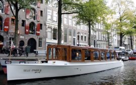 Boot huren Amsterdam. Salonboot Belle Epoque