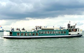 Boot huren . Rondvaartboot IJveer XIV 