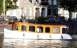 Boot huren Amsterdam. Salonboot Ivresse