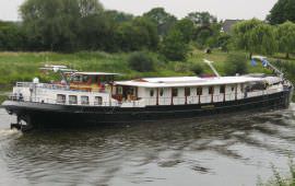 Boot huren Rotterdam. Motorboot Merlijn