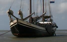 Boot huren Harlingen. Aak Minerva