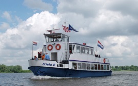 Boot huren Sint Annaland. Partyboot Frisia 2