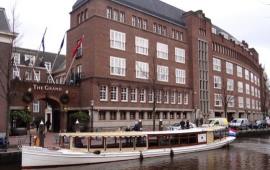 Boot huren Amsterdam. Salonboot Proost van Sint Jan