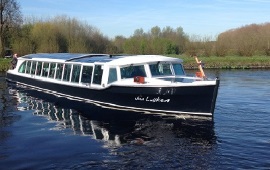 Boot huren Amsterdam. Rondvaartboot Jan Luiken