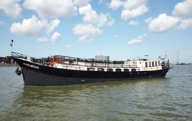 Boot huren Amsterdam. Partyboot Sailboa
