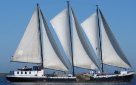 Boot huren Lelystad. Schoener Grietje