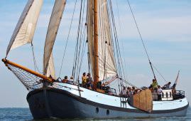 Boot huren Monnickendam. Tjalk Selene