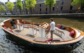 Boot huren Amsterdam. Sloep Hannekes Boot