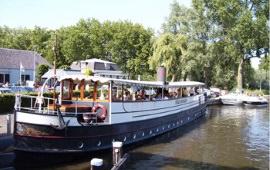 Boot huren Haarlem. Partyboot Stad Dockum