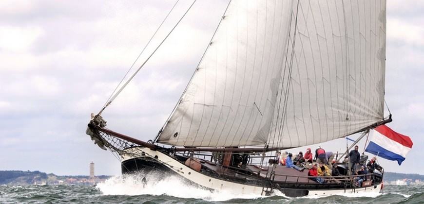 zeilboot waddeneilanden aak excelsior boot huren zeilboot waddeneilanden aak excelsior boot huren
