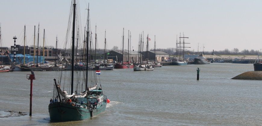 zeilboot harlingen pelikaan