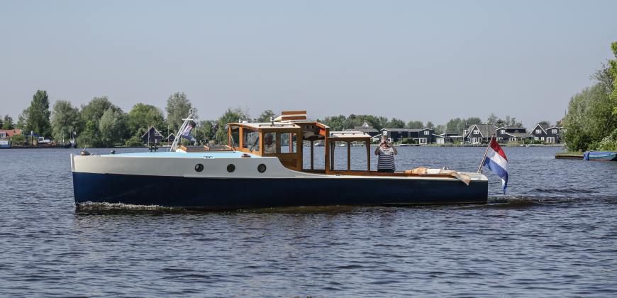 Salonboot huren Friesland Bodensee