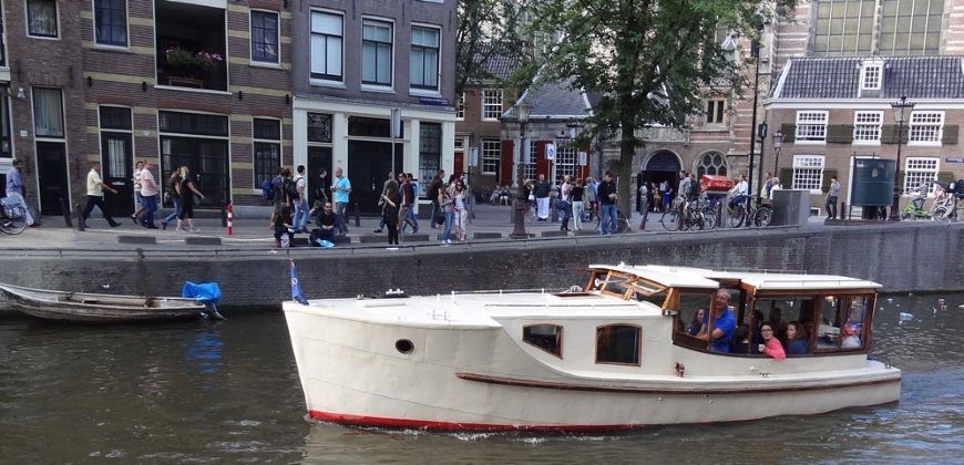 salonboot britannia amsterdam