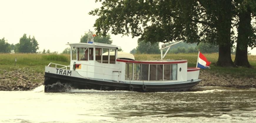 rondvaartboot deventer tram