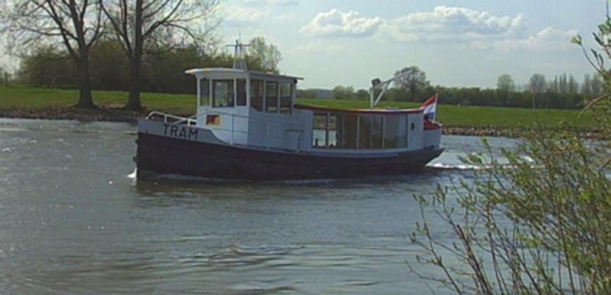 rondvaartboot deventer tram