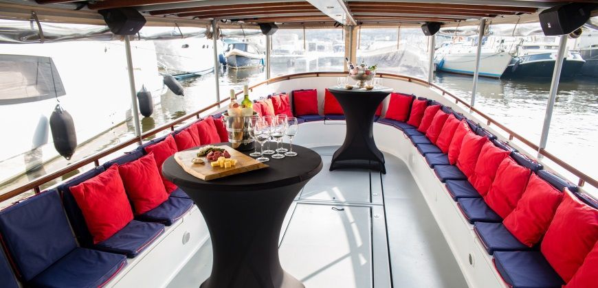 boat rental amsterdam wm1 salonboot