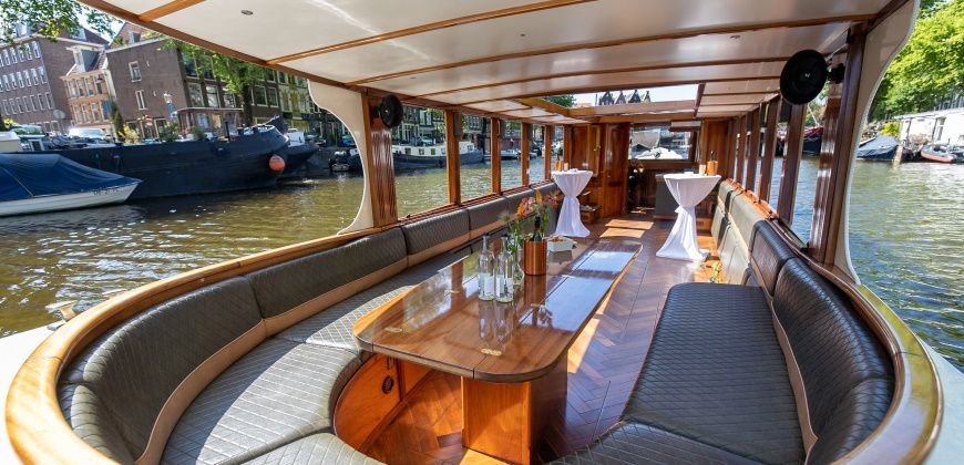 salonboot roos huren amsterdam