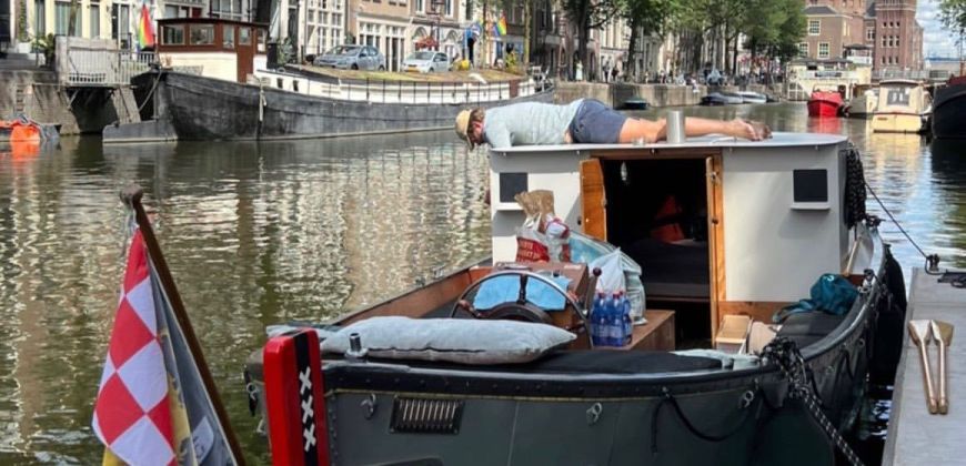 sloep-sauve-huren-amsterdam