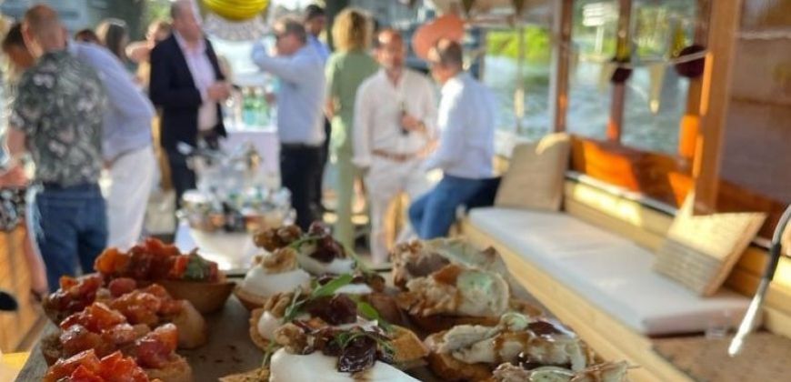 salonboot-lola-haarlem-huren