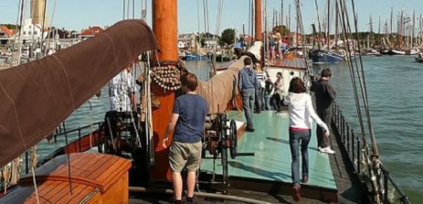 zeilboot huren harlingen aldebaran