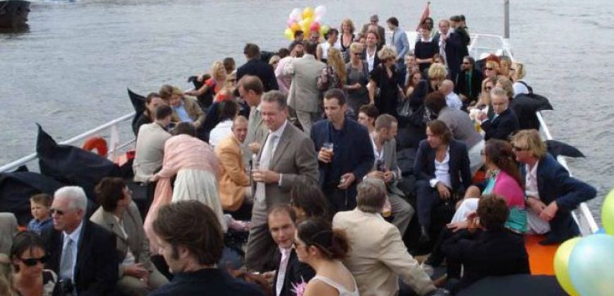 partyboot huren amsterdam boot 3